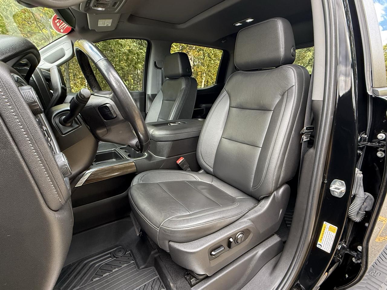 Chevrolet Silverado 1500 4WD Crew Cab 147" LT Trail Boss 2021