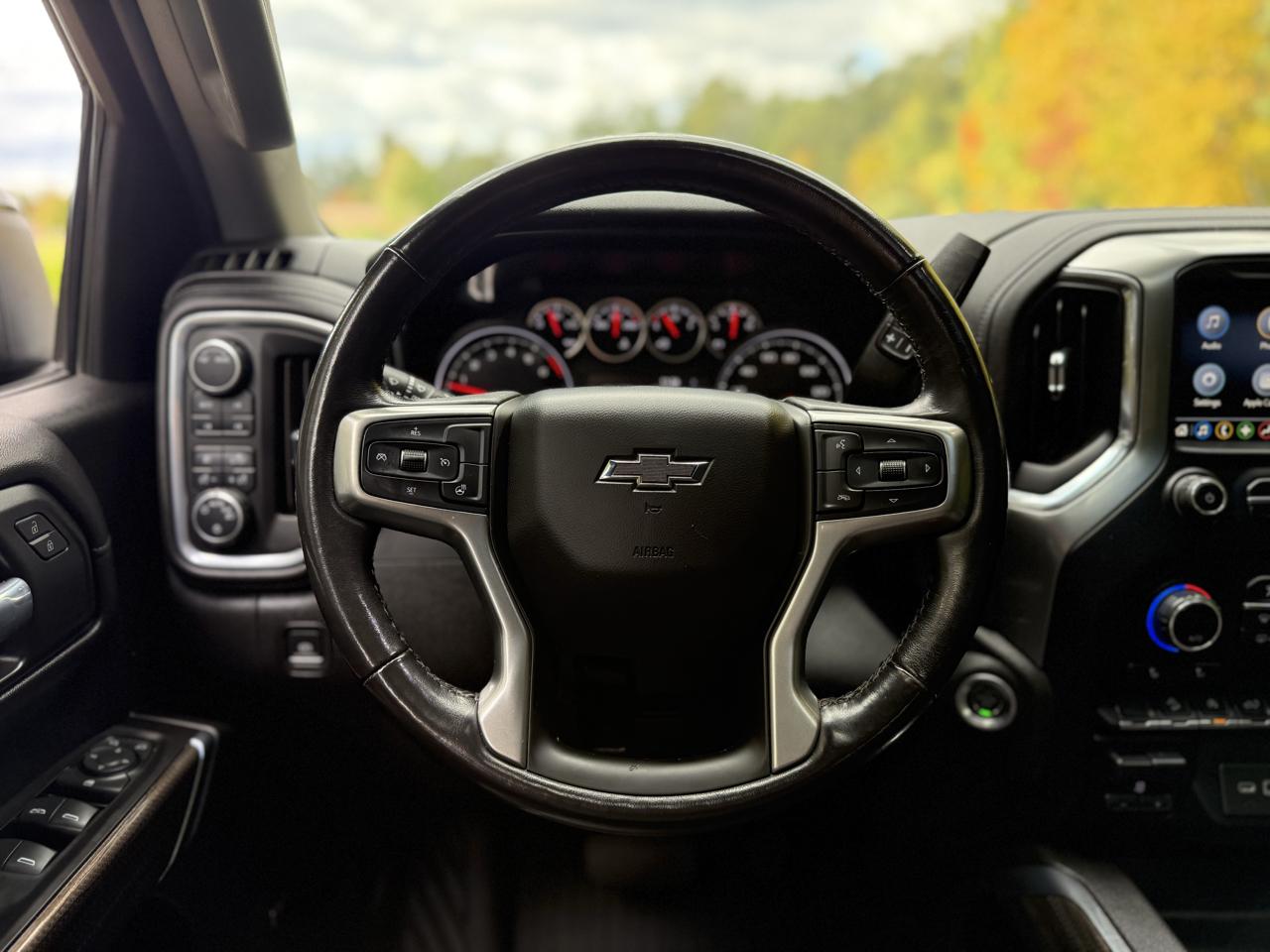 Chevrolet Silverado 1500 4WD Crew Cab 147" LT Trail Boss 2021