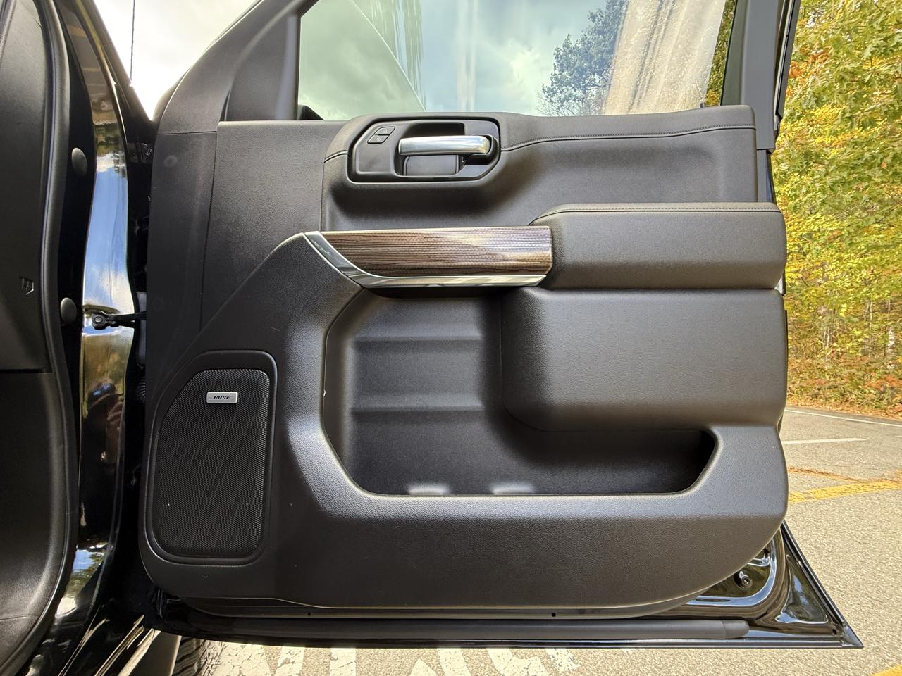 Chevrolet Silverado 1500 4WD Crew Cab 147" LT Trail Boss 2021