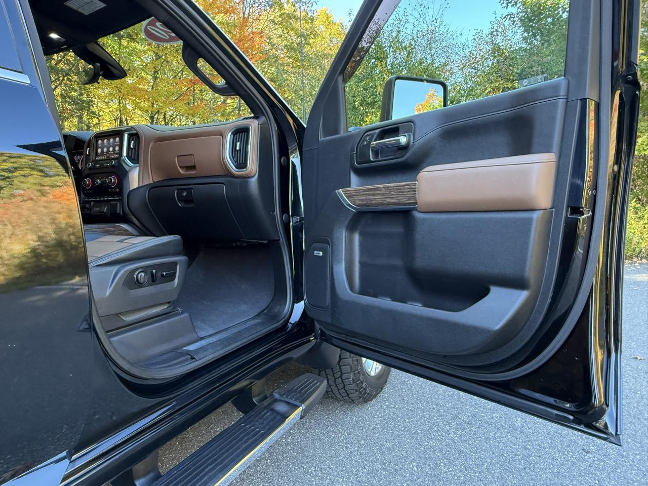 Chevrolet Silverado 3500HD 4WD Crew Cab 159" High Country 2020