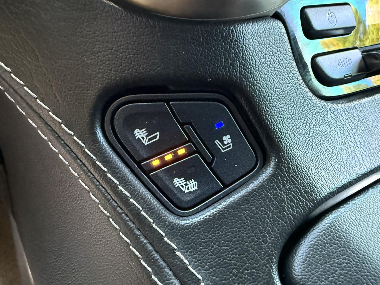 GMC Yukon 4WD 4dr Denali 2018