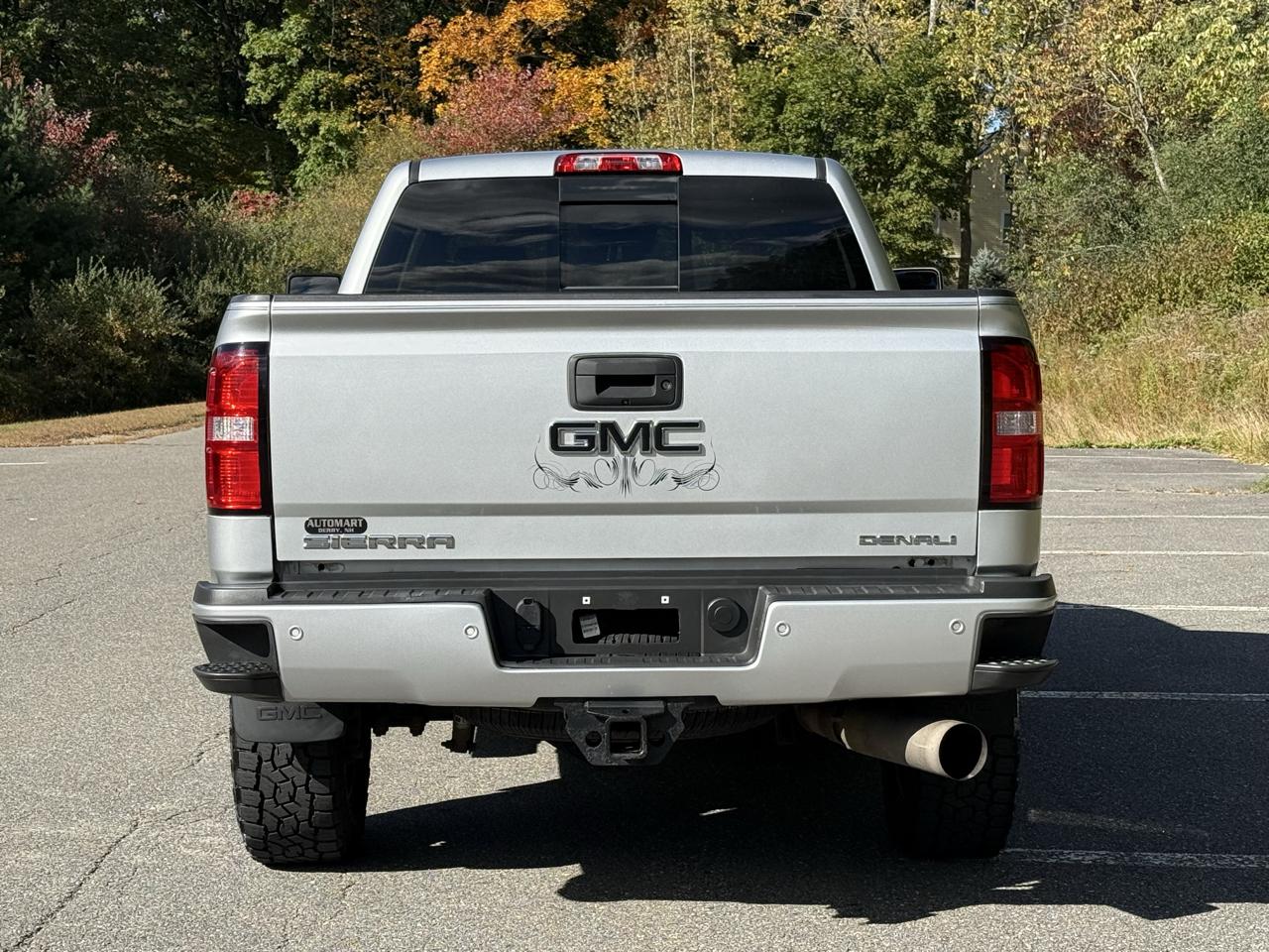 GMC Sierra 2500HD 4WD Crew Cab 153.7" Denali 2018