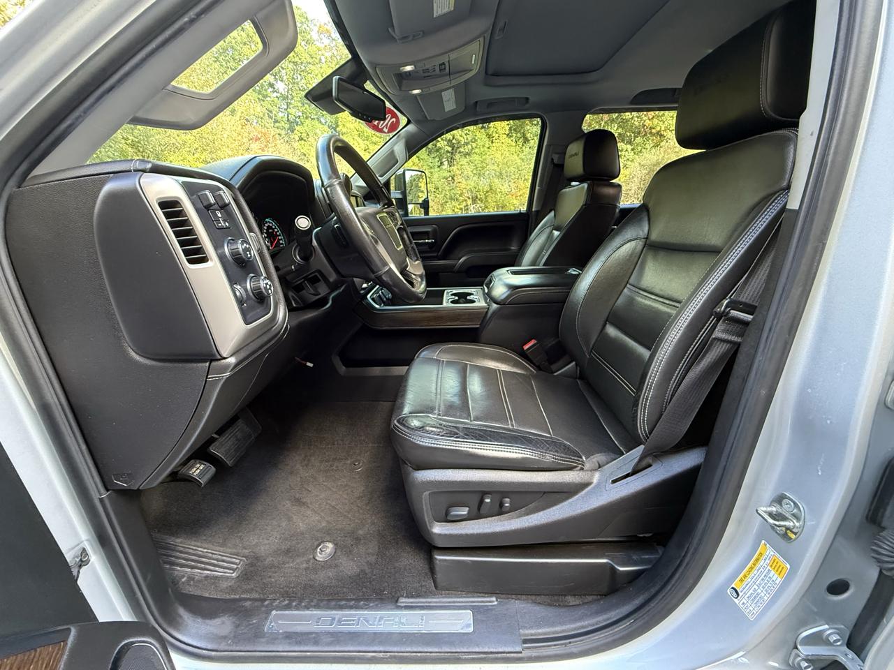 GMC Sierra 2500HD 4WD Crew Cab 153.7" Denali 2018