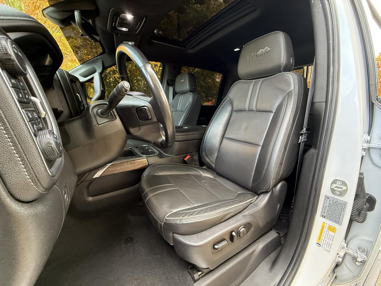 Chevrolet Silverado 2500HD 4WD Crew Cab 159" High Country 2020