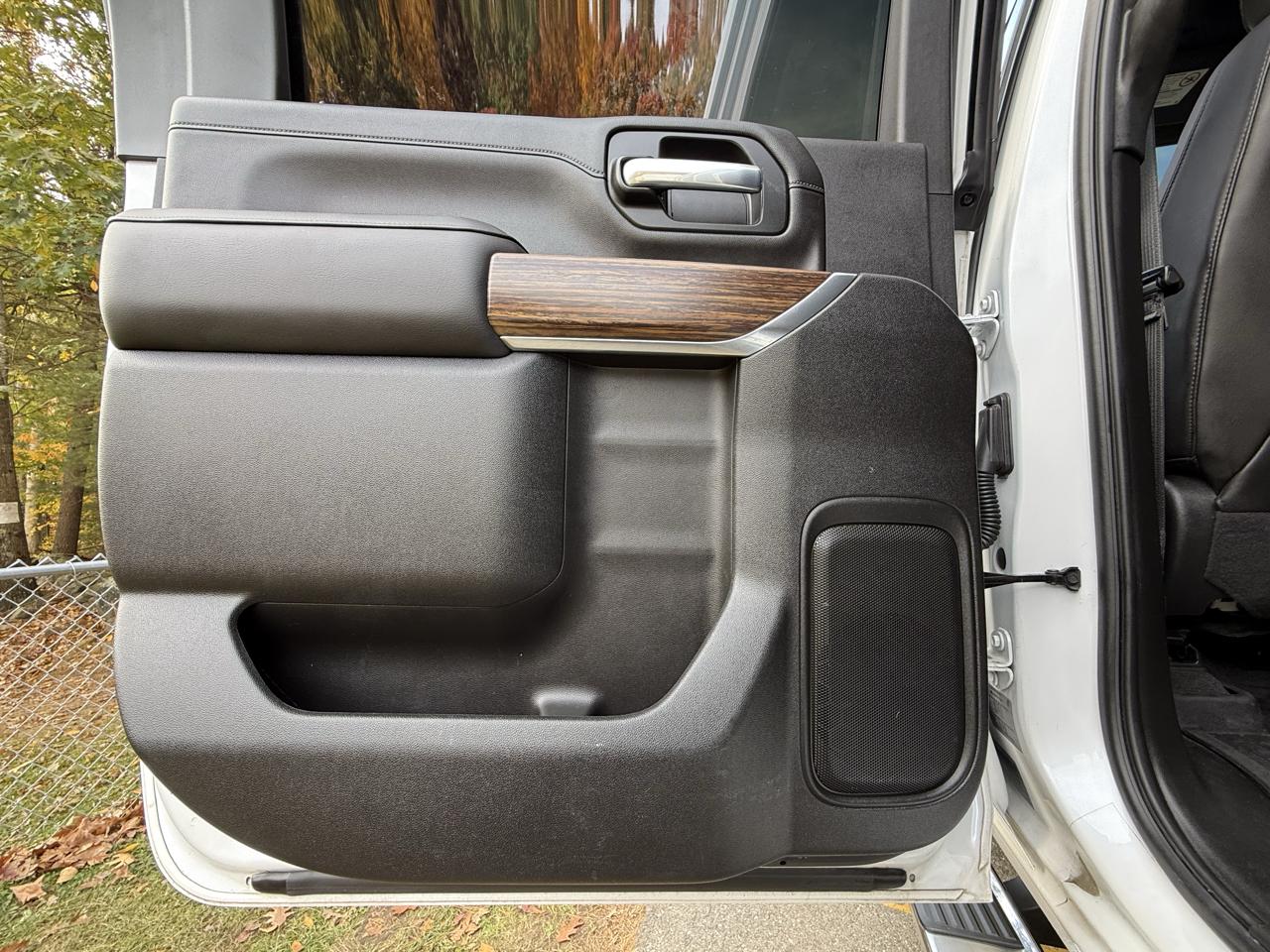 Chevrolet Silverado 2500HD 4WD Crew Cab 159" High Country 2020
