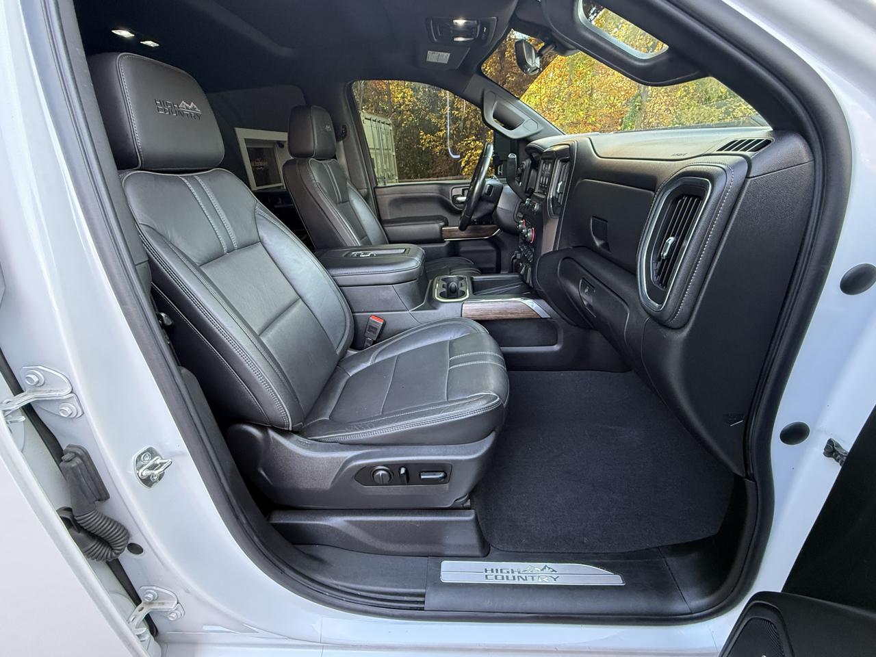 Chevrolet Silverado 2500HD 4WD Crew Cab 159" High Country 2020