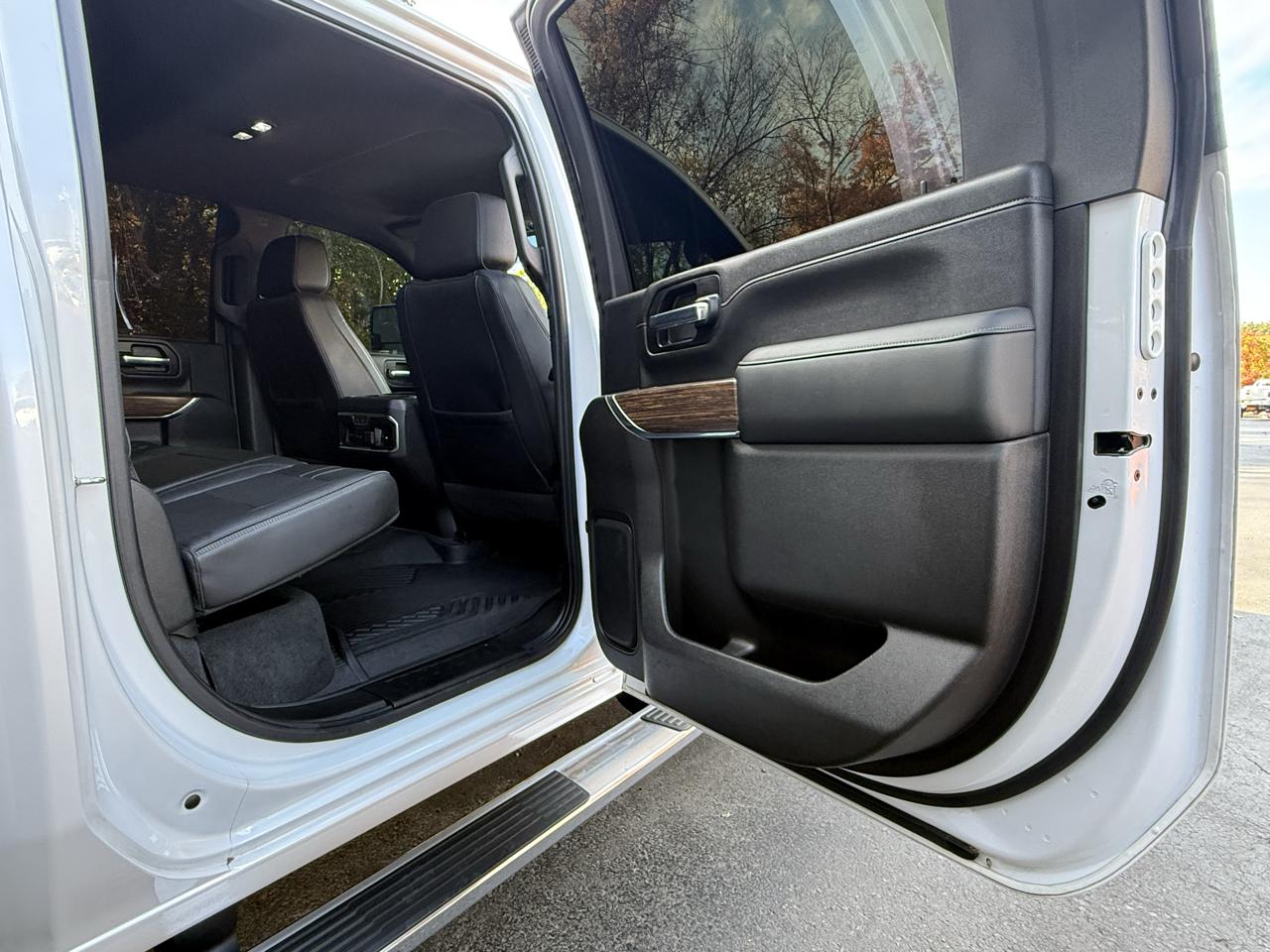 Chevrolet Silverado 2500HD 4WD Crew Cab 159" High Country 2020