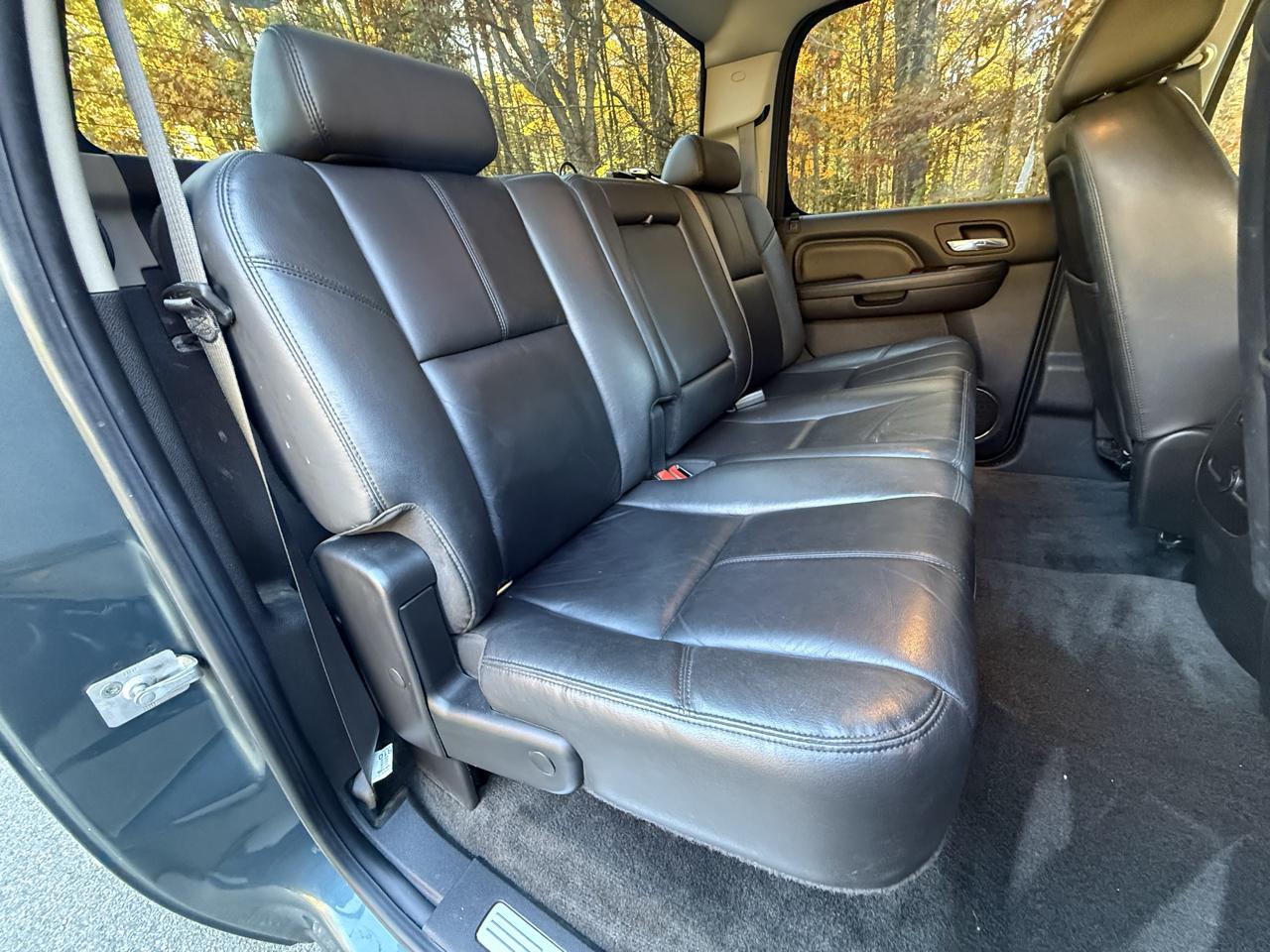 GMC Sierra 2500HD 4WD Crew Cab 153.7" Denali 2011