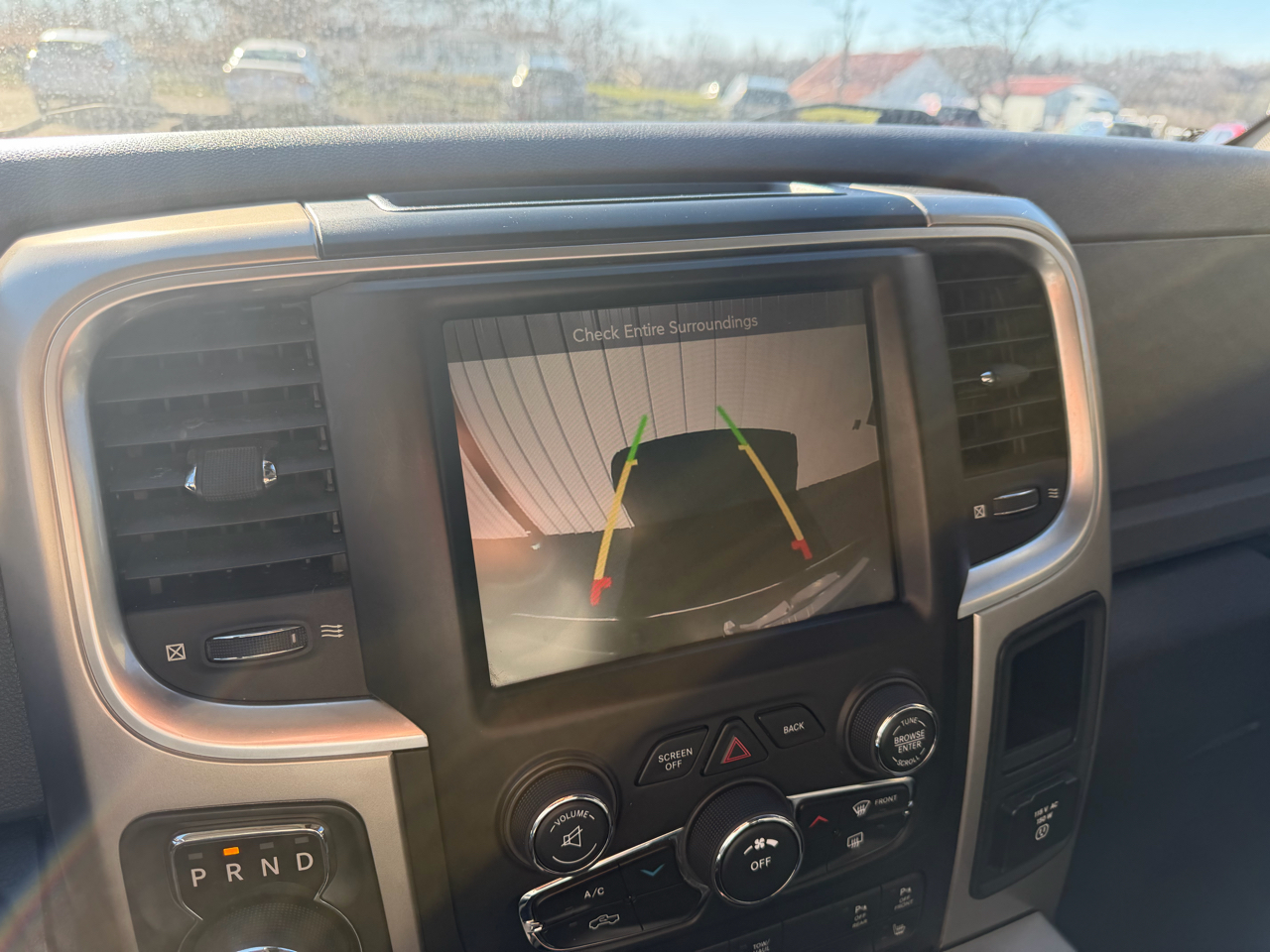 RAM 1500 SLT Crew Cab LWB 4WD 2014