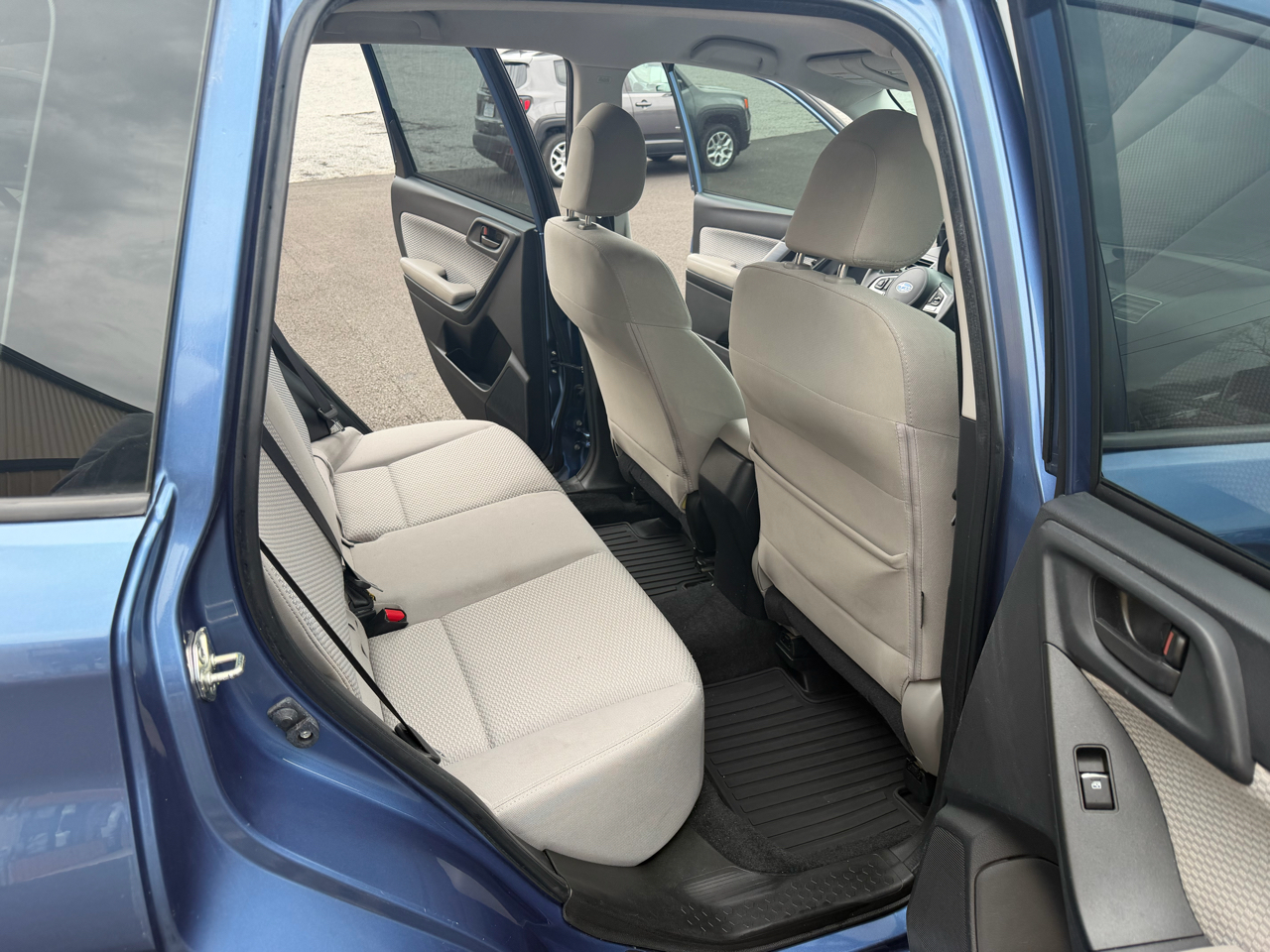 Subaru Forester  2017