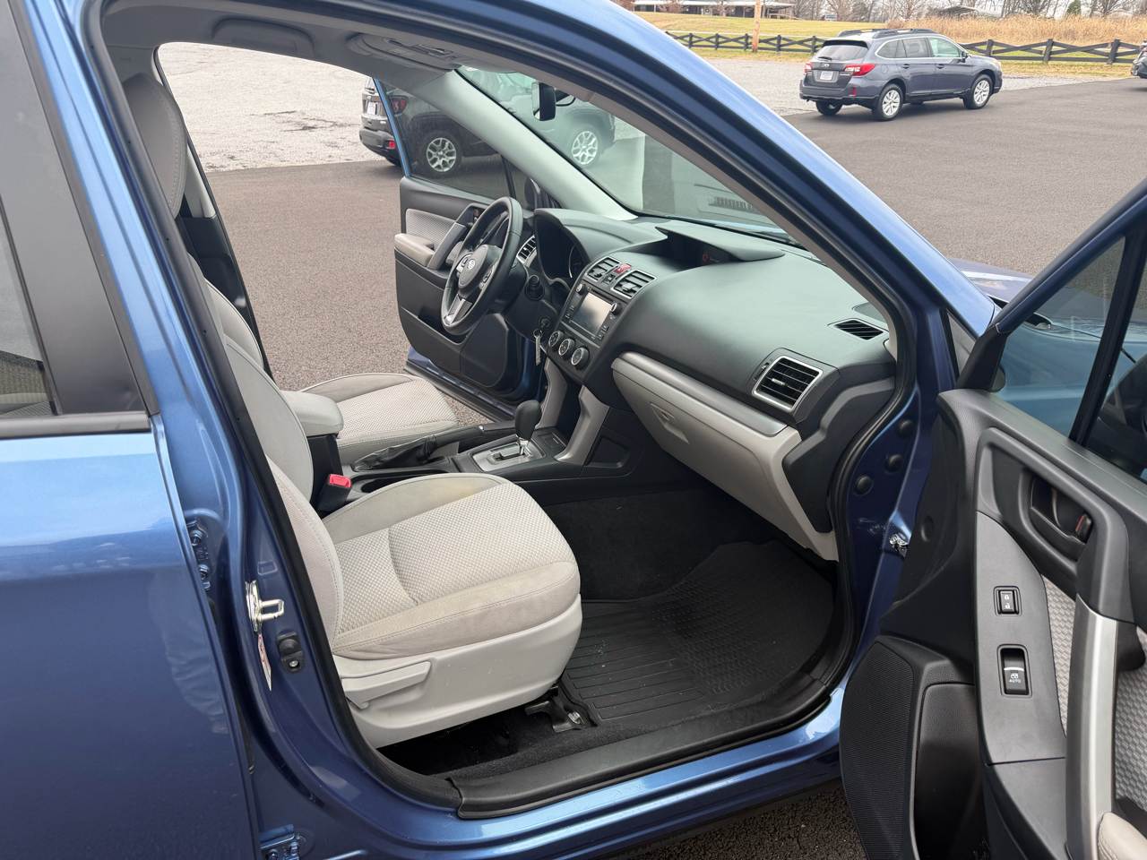 Subaru Forester  2017