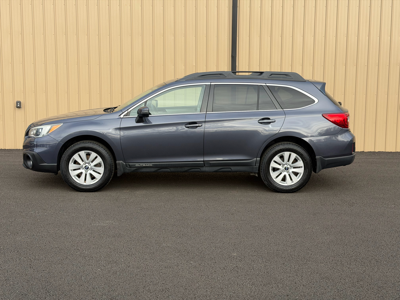 Subaru Outback  2015