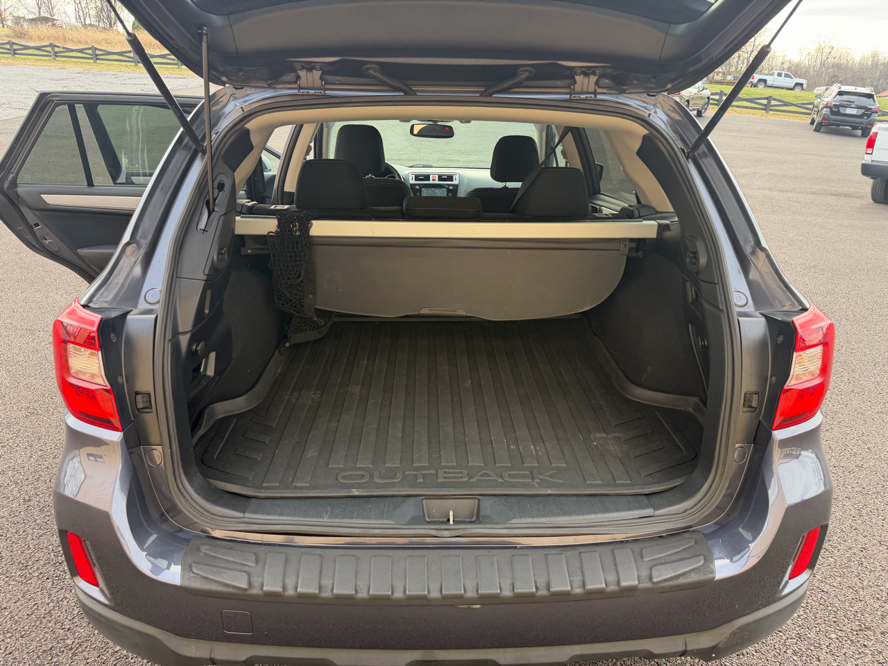 Subaru Outback  2015