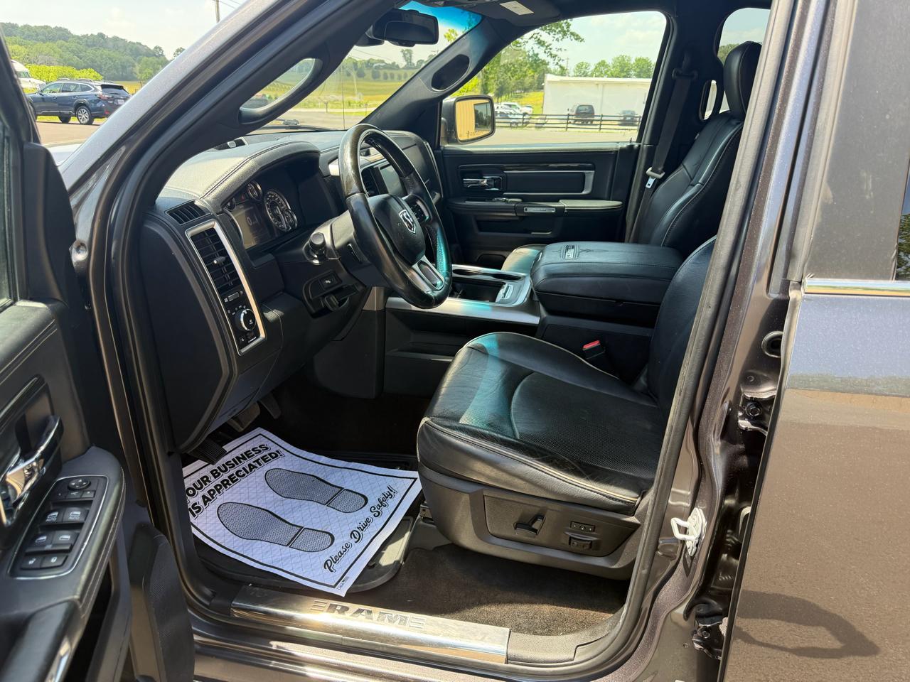 RAM 1500 Longhorn Crew Cab LWB 4WD 2016