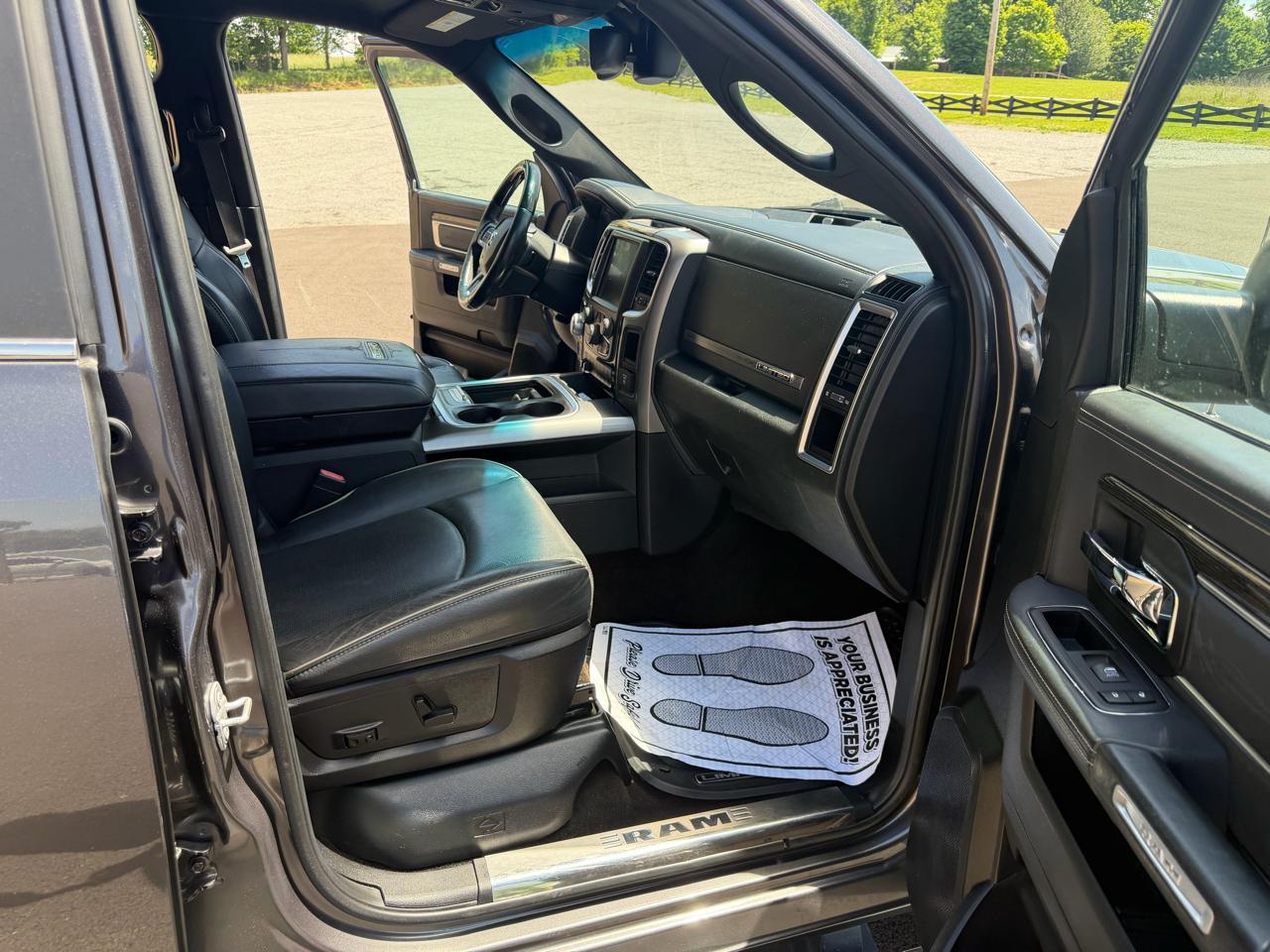 RAM 1500 Longhorn Crew Cab LWB 4WD 2016