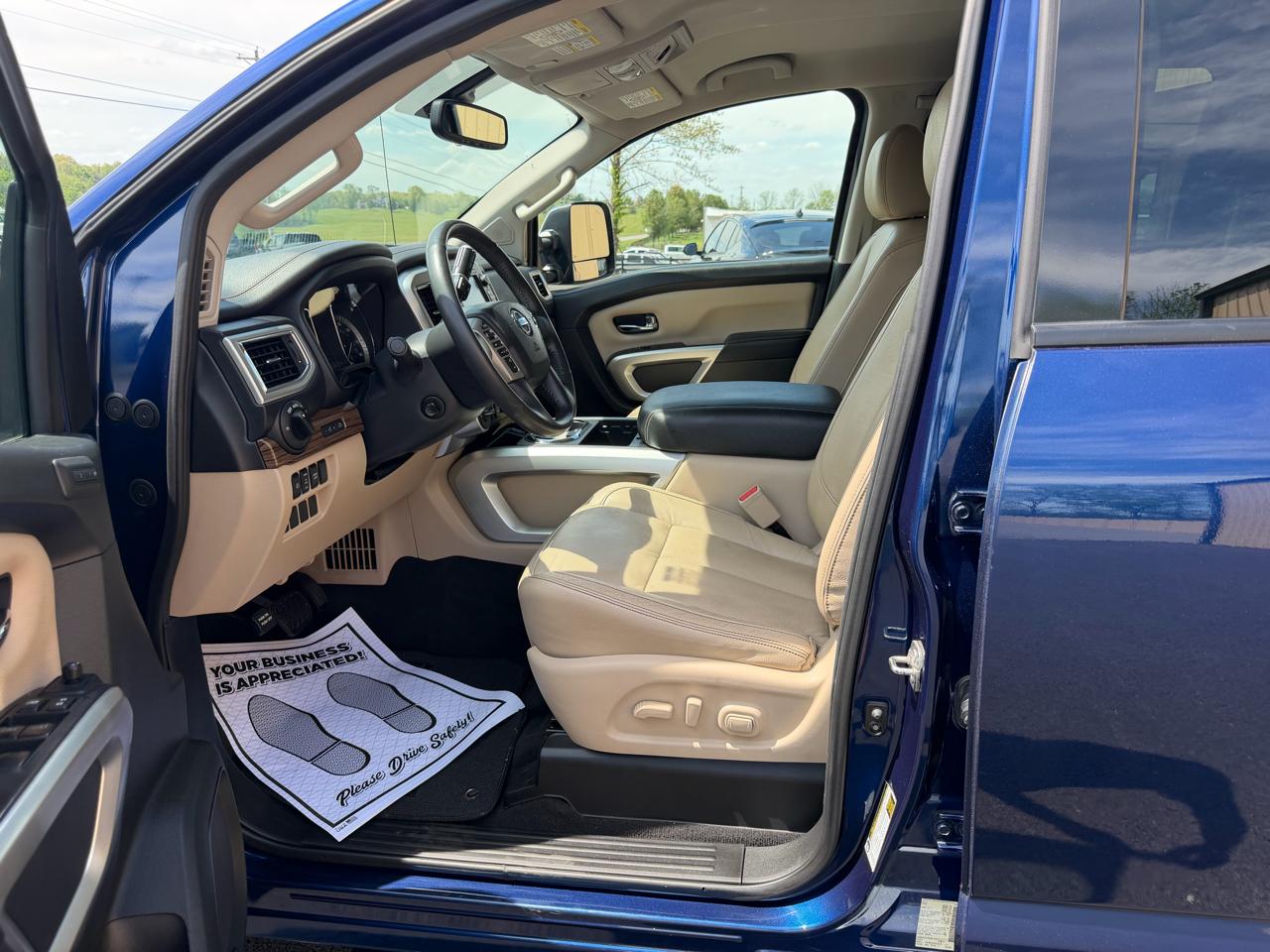 Nissan Titan XD SL 4WD Diesel 2016