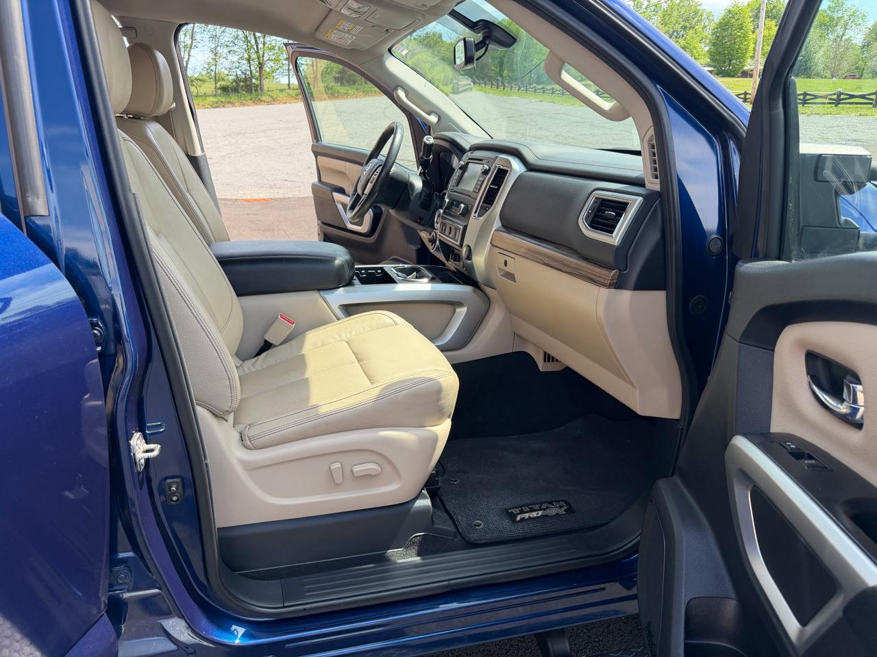 Nissan Titan XD SL 4WD Diesel 2016