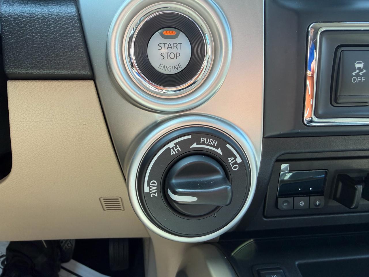 Nissan Titan XD SL 4WD Diesel 2016