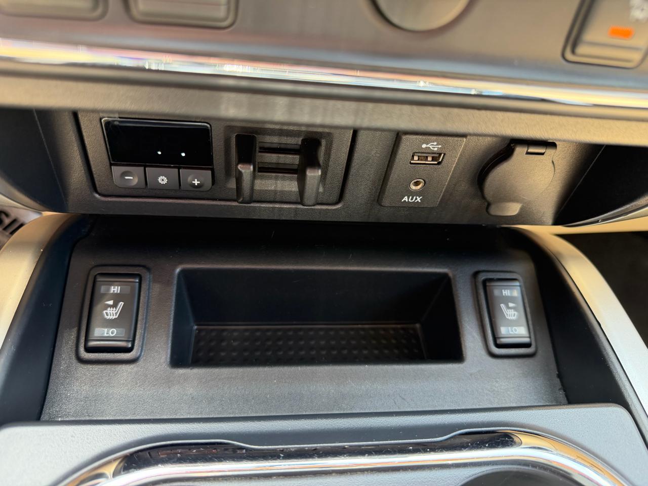 Nissan Titan XD SL 4WD Diesel 2016