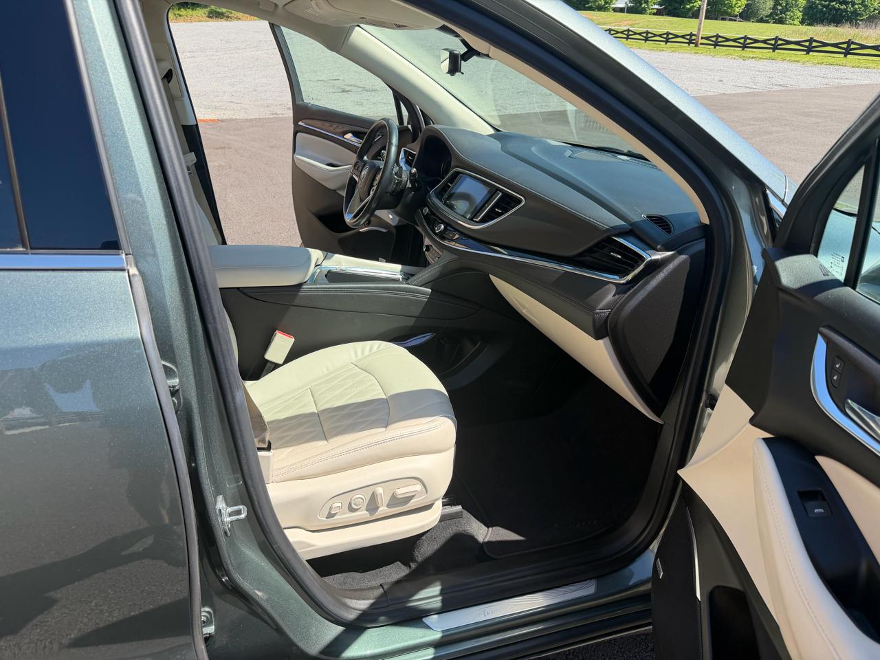 Buick Enclave Avenir FWD 2022