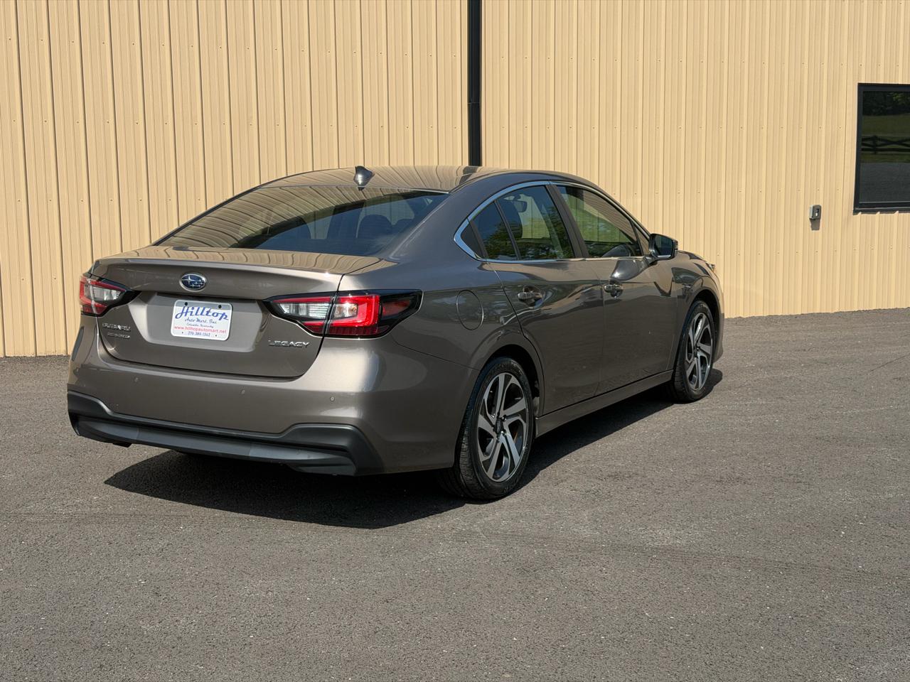 Subaru Legacy  2021