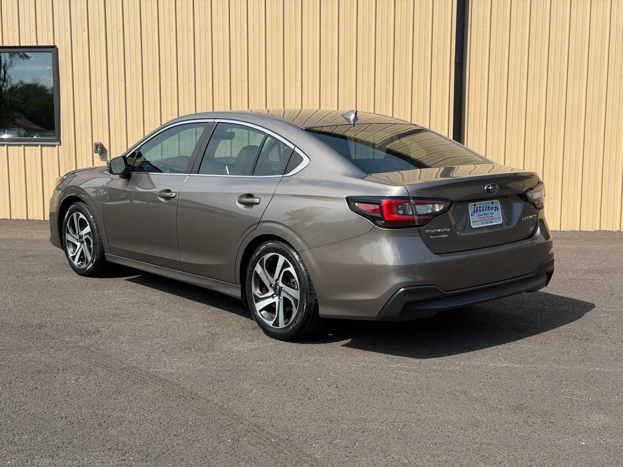 Subaru Legacy  2021