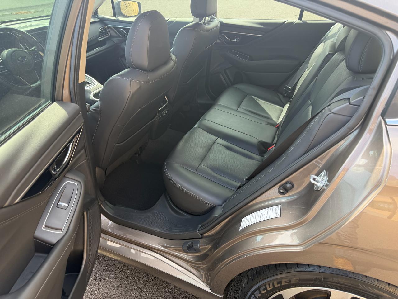 Subaru Legacy  2021