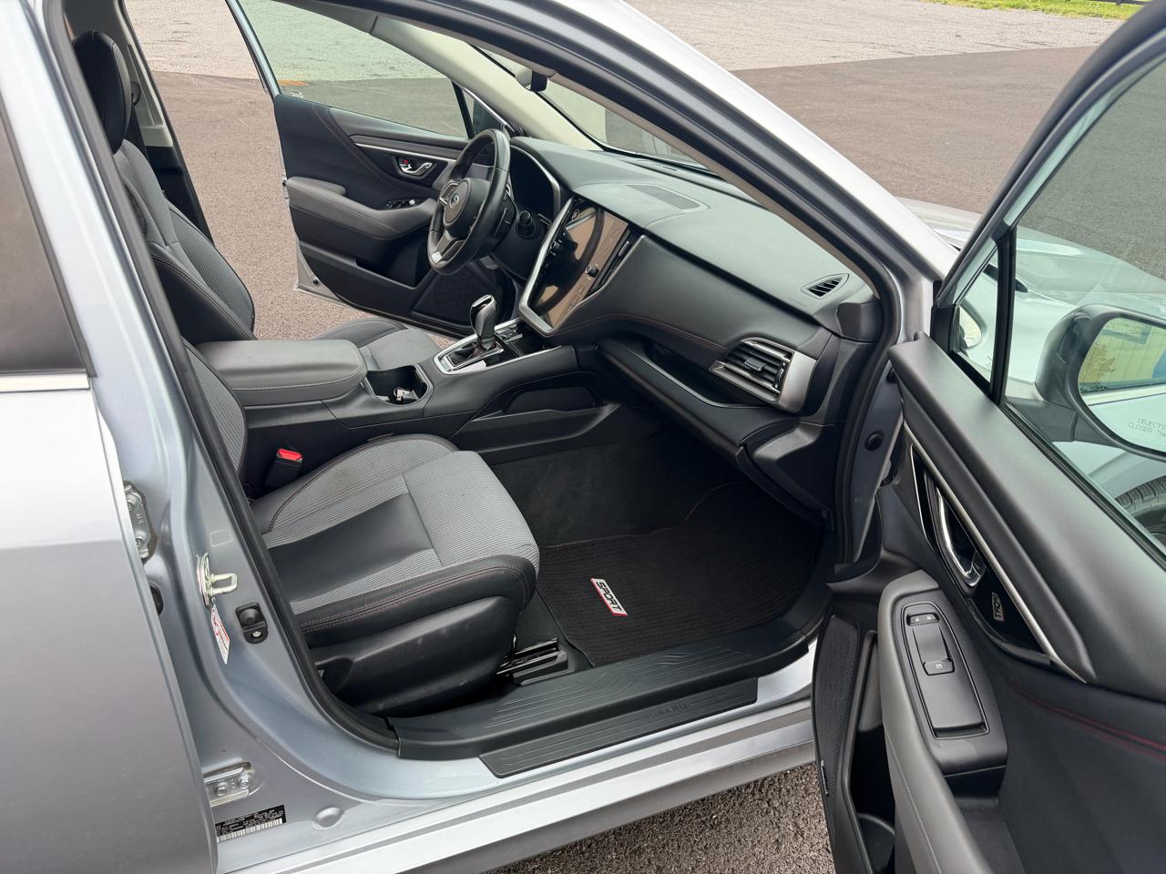Subaru Legacy  2020