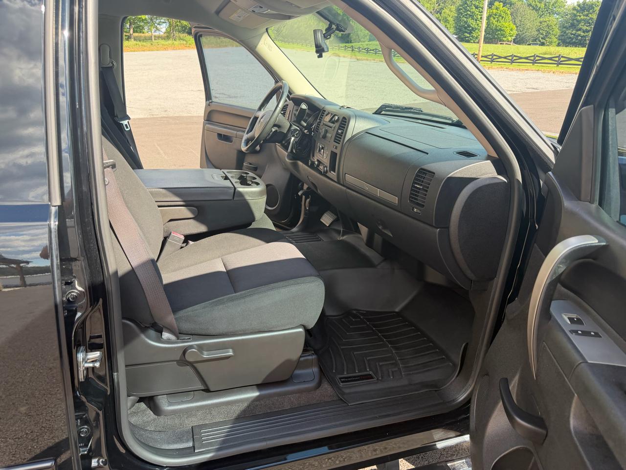 GMC Sierra 1500 SLE Crew Cab 2WD 2012