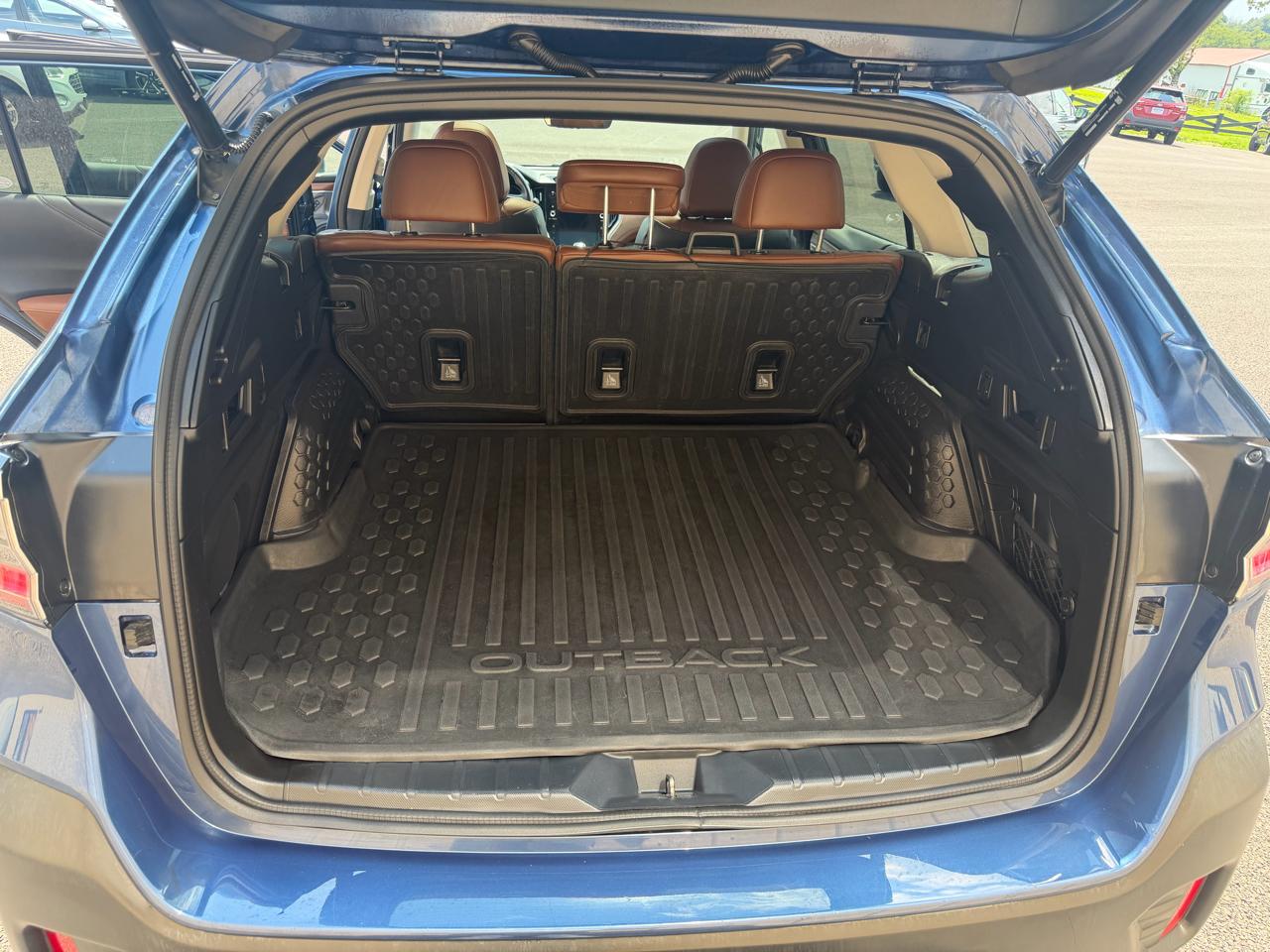 Subaru Outback  2022