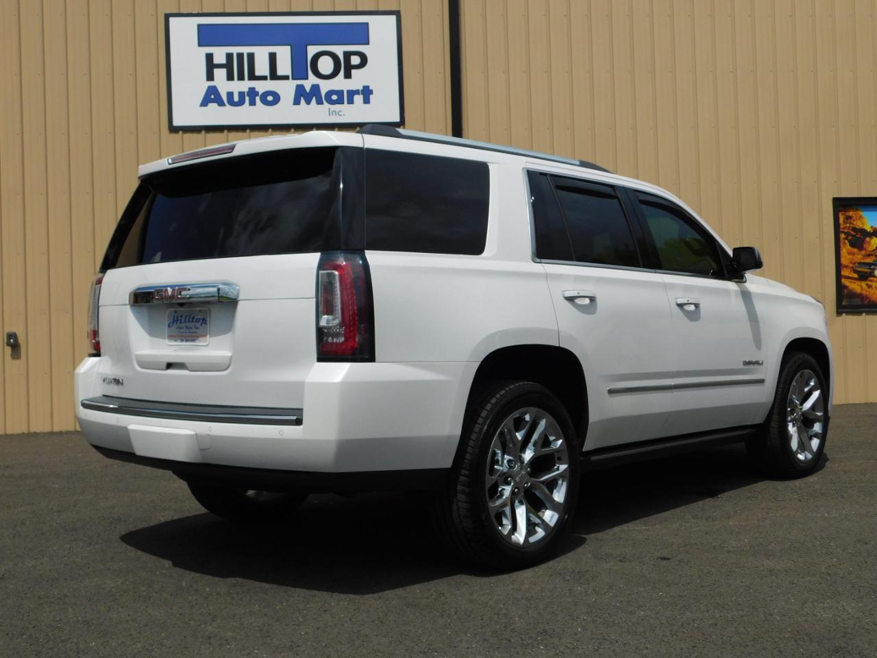 GMC Yukon Denali 4WD 2017