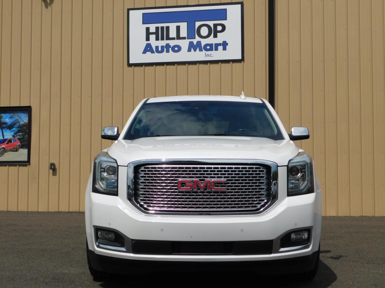GMC Yukon Denali 4WD 2017
