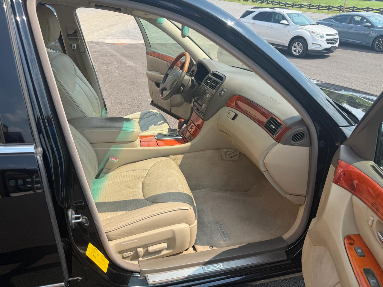 Lexus LS 430  2003