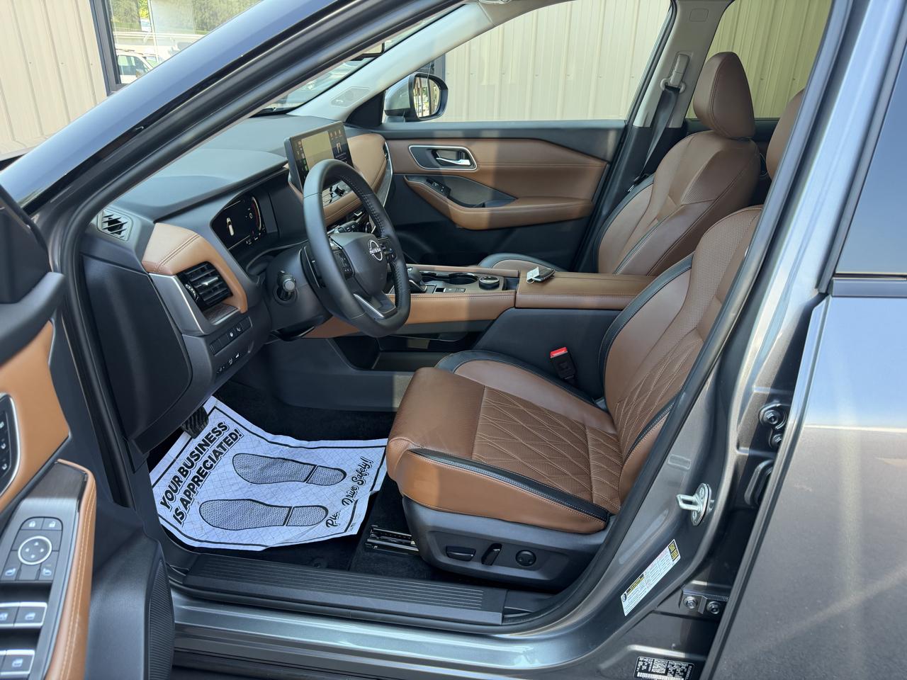 Nissan Rogue  2026