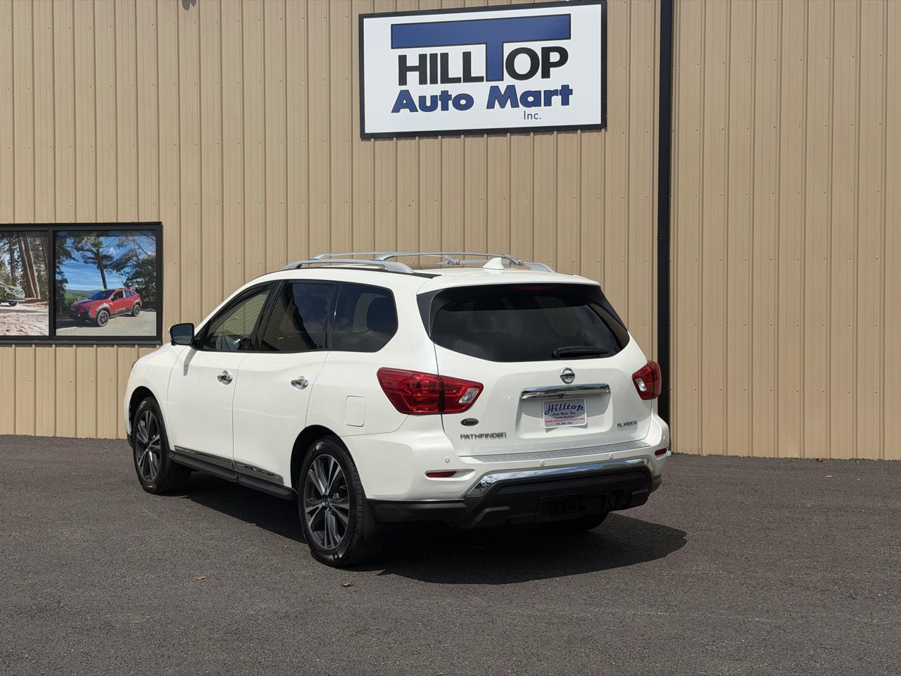 Nissan Pathfinder Platinum 2020