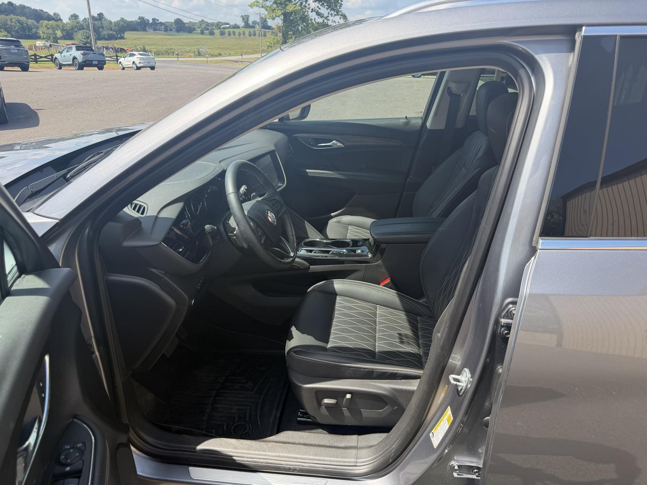 Buick Envision  2022