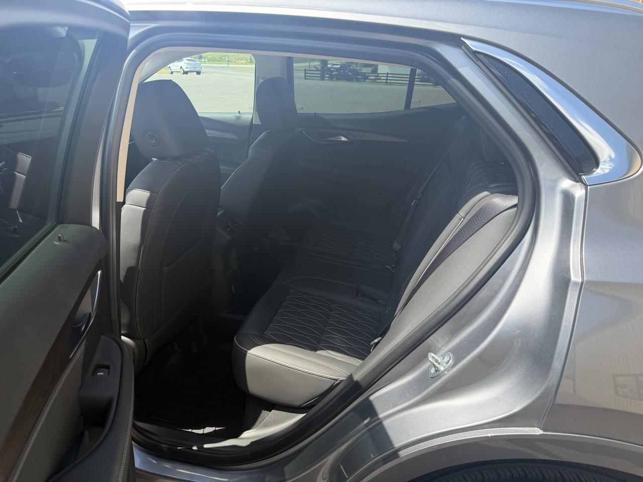 Buick Envision  2022