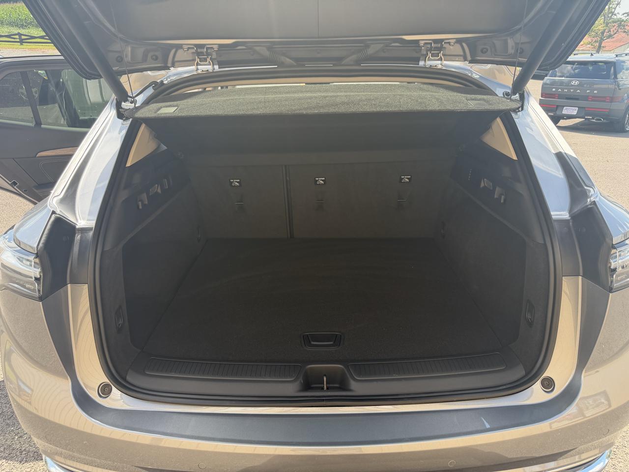 Buick Envision  2022