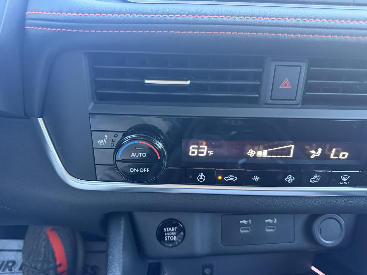 Nissan Rogue  2025