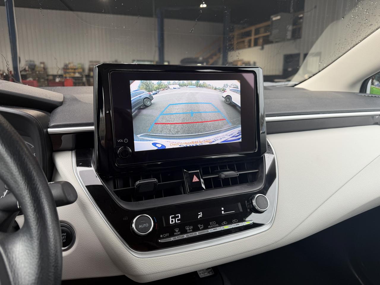 Toyota Corolla  2025