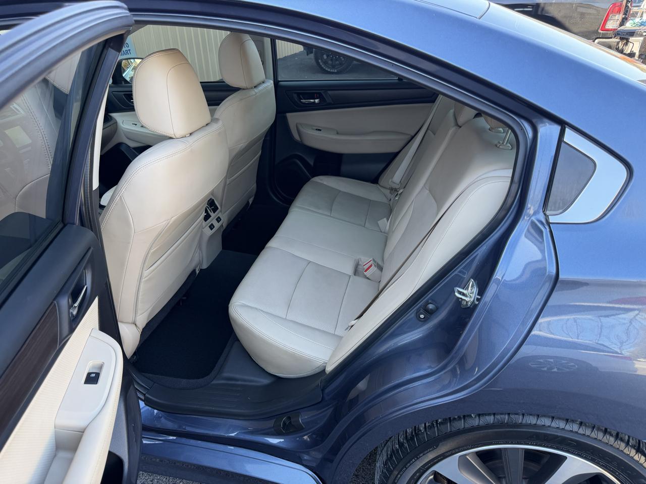 Subaru Legacy  2017
