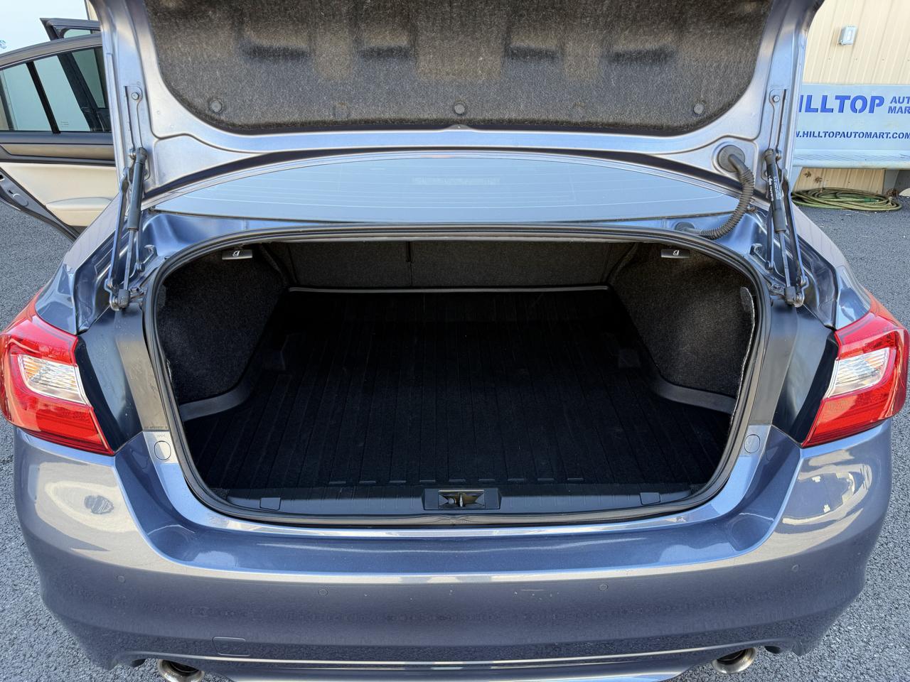 Subaru Legacy  2017