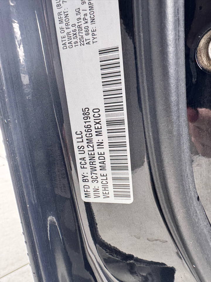 RAM 5500 Chassis Cab SLT 4x4 Crew Cab 60" CA 173.4" WB 2021 RAM 5500 Chassis Cab SLT 4x4 Crew Cab 60" CA 173.4" WB 2021