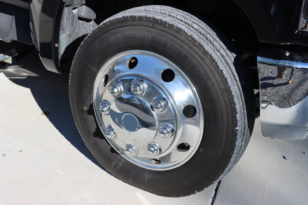 Chevrolet Silverado MD 2WD Reg Cab Work Truck 2022 Chevrolet Silverado MD 2WD Reg Cab Work Truck 2022