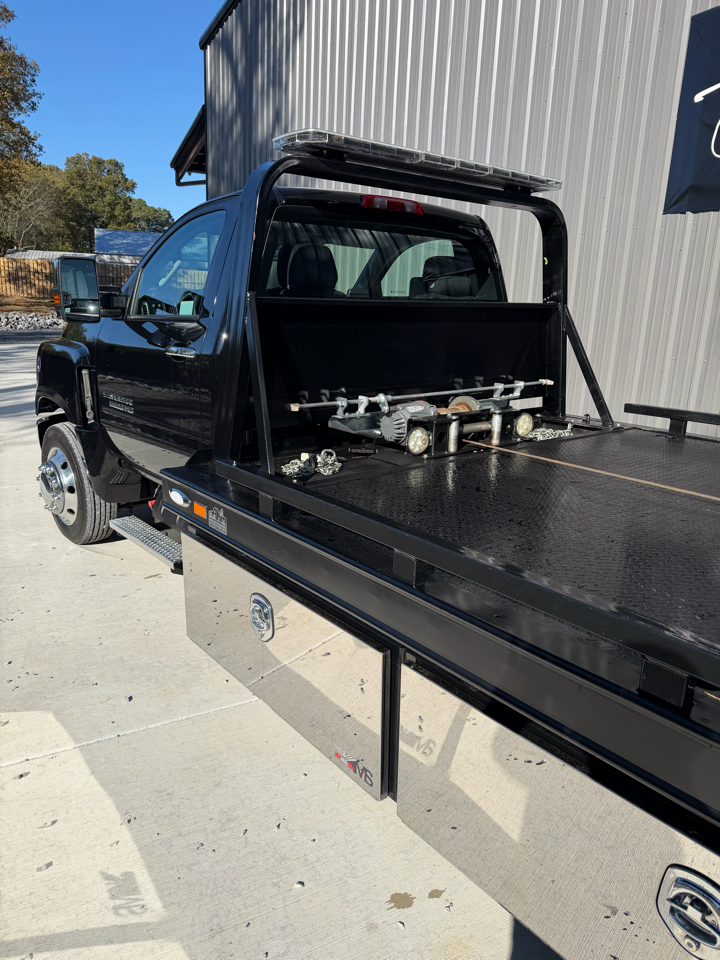 Chevrolet Silverado MD 2WD Reg Cab Work Truck 2022 Chevrolet Silverado MD 2WD Reg Cab Work Truck 2022