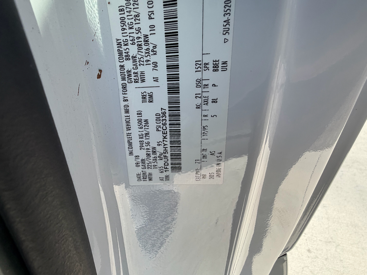 Ford Super Duty F-550 DRW XLT 4WD Reg Cab 145" WB 60" CA 2019