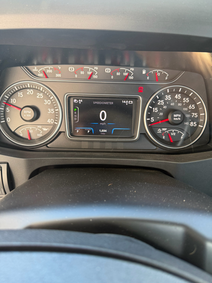 International MV607  2025