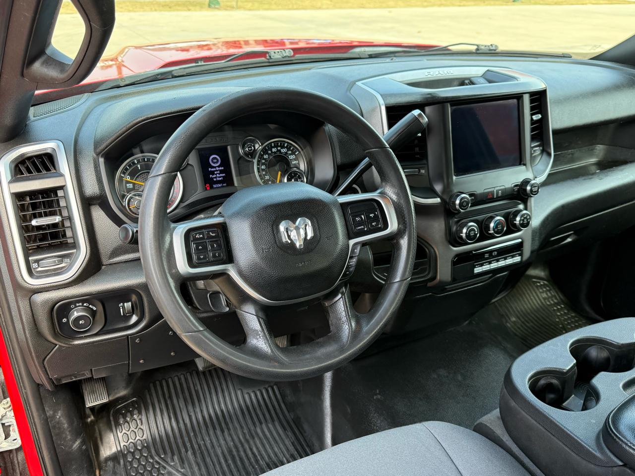 RAM 5500 Chassis Cab SLT 4x2 Reg Cab 120" CA 204.5" WB 2021