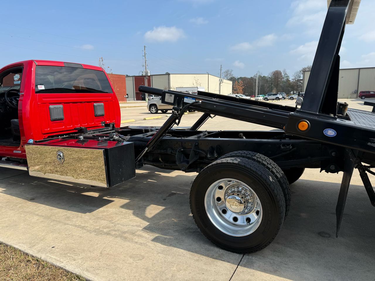 RAM 5500 Chassis Cab SLT 4x2 Reg Cab 120" CA 204.5" WB 2021