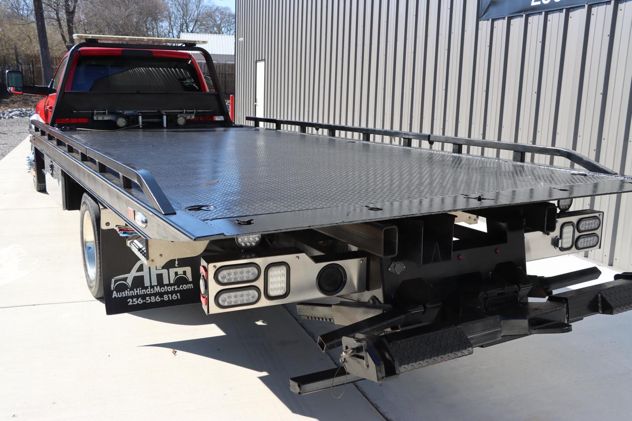 RAM 5500 Chassis Cab SLT 4x2 Reg Cab 120" CA 204.5" WB 2019